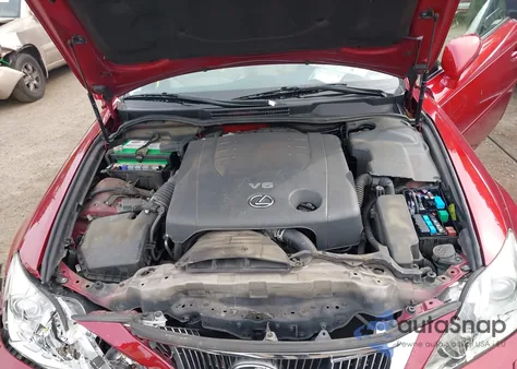 2010 Lexus Is 250C from USA, damaged, VIN JTHFF2C28A2511168